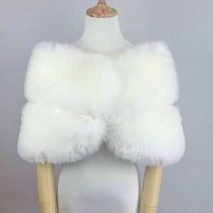 Faux Fur Bridal Wrap